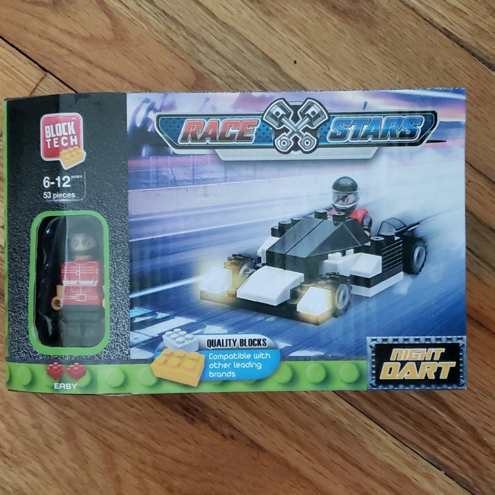 Race Stars Building Block Set Night Dart
